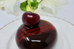 Dark Cherry Petit Gateau